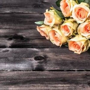 Meet your Posher, Simone